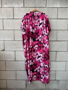 Floral Pink Maxi Dress with Relaxed Fit